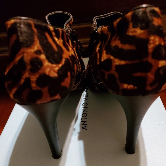 Hide Skin Booties - Picture 3 of 8